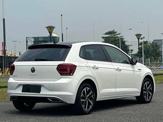 2022 Volkswagen Polo Plus (China Market), белый, 1180000 рублей, вид 5
