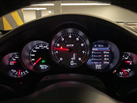2019 Porsche 911 Carrera 4 GTS VII (991) Рестайлинг, белый, 9500000 рублей - вид 12