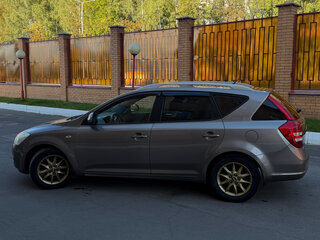 2007 Kia Ceed I, бежевый, 630000 рублей, вид 5
