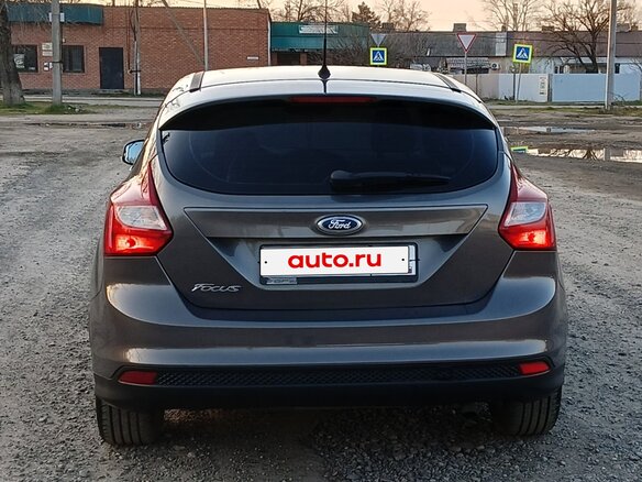 2012 Ford Focus III, серый, 835000 рублей - вид 3