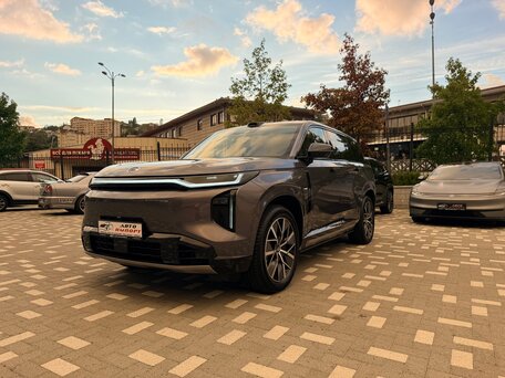 2025 GAC Trumpchi S7 I, серый, 4900000 рублей, вид 1