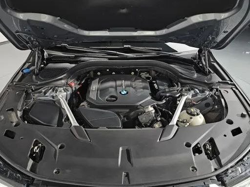 2022 BMW 6 серии Gran Turismo 620d xDrive IV (G32) Рестайлинг, серый, 5600000 рублей - вид 13