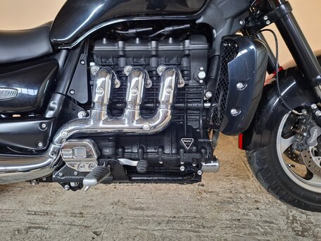2013 Triumph Rocket III, чёрный, 1050000 рублей, вид 2