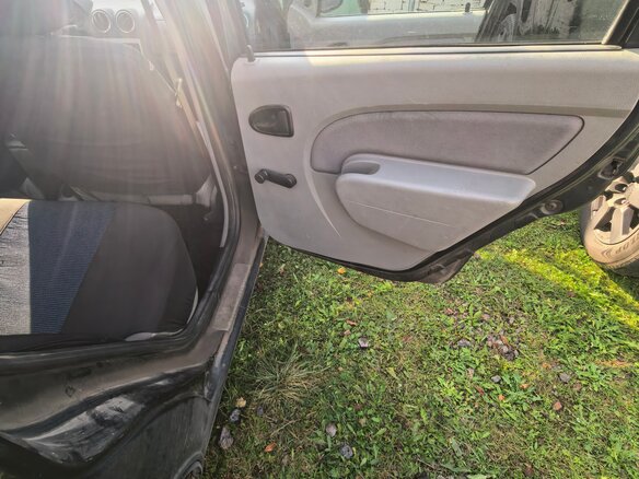 2009 Renault Logan I, серый, 405000 рублей - вид 5