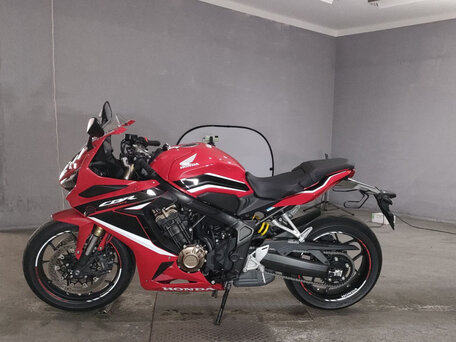2021 Honda CBR 650R, красный, 650000 рублей, вид 1