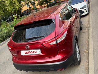 2015 Nissan Qashqai II, красный, 1250000 рублей, вид 3