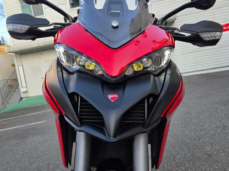 2024 Ducati Multistrada V2, красный, 1560000 рублей, вид 3