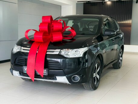 Mitsubishi Outlander III