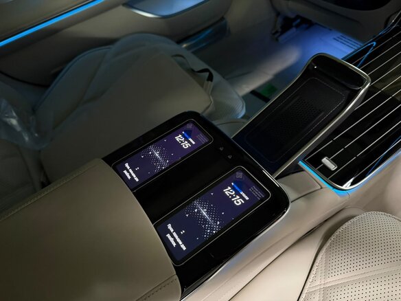 2026 Mercedes-Benz Maybach S-Класс 580 II (Z223) Рестайлинг, чёрный, 37120000 рублей - вид 13