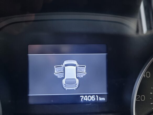 2019 Kia Sportage IV Рестайлинг, серый, 2200000 рублей - вид 19