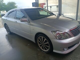 2005 Toyota Crown XII (S180), серебристый, 550000 рублей, вид 2