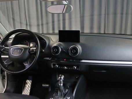 2014 Audi A3 III (8V), белый, 999000 рублей, вид 5