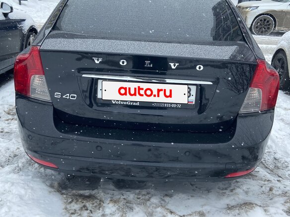 2011 Volvo S40 II Рестайлинг, чёрный, 690000 рублей - вид 3