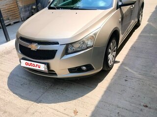 2010 Chevrolet Cruze I, бежевый, 750000 рублей, вид 3