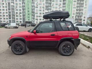 1995 Toyota RAV4 I (XA10), красный, 550000 рублей, вид 3