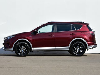 2017 Toyota RAV4 IV (XA40) Рестайлинг, красный, 2350000 рублей, вид 2