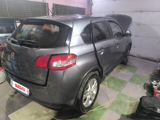 2014 Peugeot 4008 I, серебристый, 1295000 рублей, вид 3