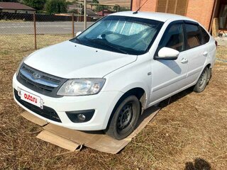 2015 Lada (ВАЗ) Granta I, белый, 480000 рублей, вид 1