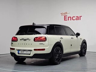 2021 Mini Clubman Cooper D II Рестайлинг, белый, 2300000 рублей, вид 2
