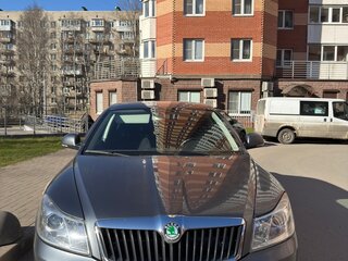 2012 Skoda Octavia II (A5) Рестайлинг, серый, 730000 рублей, вид 3