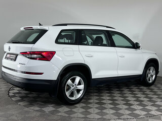 2018 Skoda Kodiaq I, белый, 2120000 рублей, вид 5