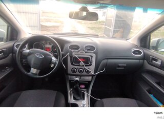 2009 Ford Focus II Рестайлинг, серебристый, 400000 рублей, вид 4