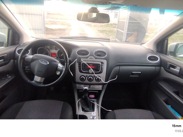 2009 Ford Focus II Рестайлинг, серебристый - вид 3