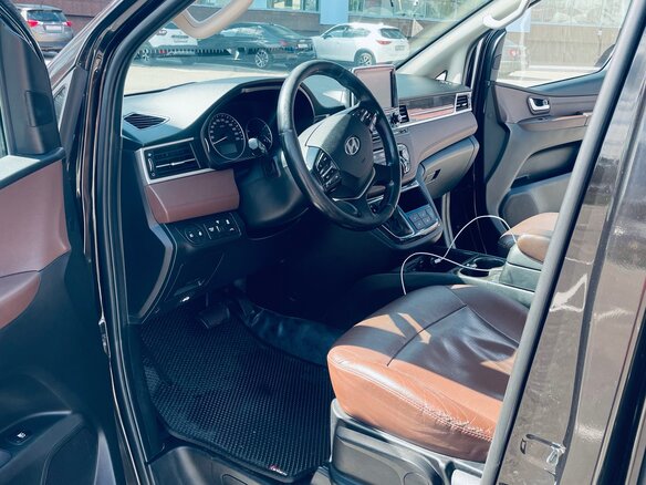 2018 Hyundai Grand Starex I Рестайлинг 2, коричневый, 3690000 рублей - вид 16