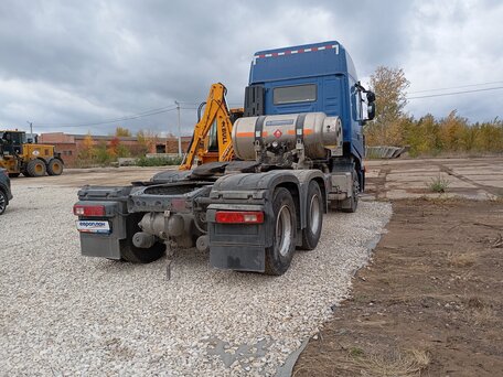 2023 IVECO-Hongyan 6x4 (CQ4256), синий, 2984605 рублей, вид 3