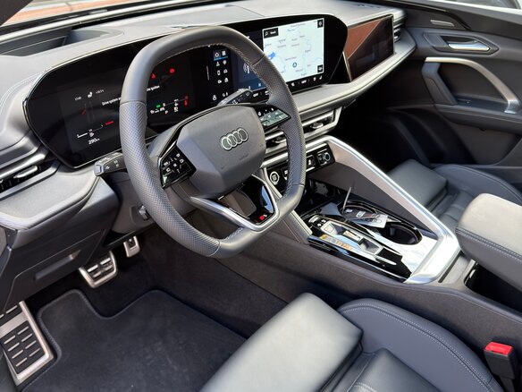 2026 Audi Q5 40 TDI III (GU), чёрный, 8590000 рублей - вид 8