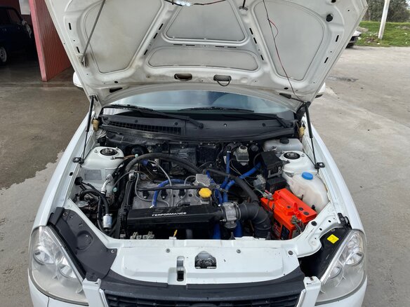 2013 Lada (ВАЗ) Priora I Рестайлинг, белый, 380000 рублей - вид 8