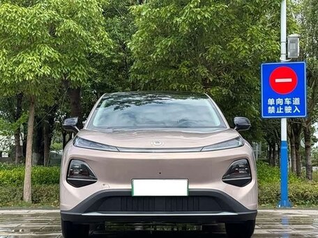2026 Changan Qiyuan Q05 51.9 kWh II, бежевый, 2226000 рублей, вид 2