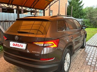 2018 Skoda Kodiaq I, коричневый, 3080000 рублей, вид 4
