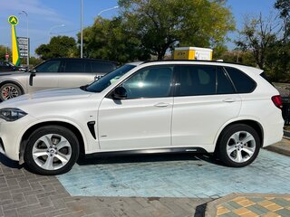 2014 BMW X5 40d III (F15), белый, 4300000 рублей, вид 5