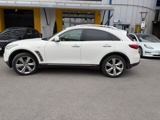 2009 Infiniti FX35 II (S51), белый, 1300000 рублей, вид 2