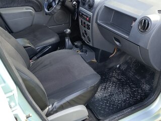 2006 Renault Logan I, серебристый, 240000 рублей, вид 4