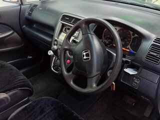 2002 Honda Stream I, серебристый, 600000 рублей, вид 4
