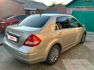2010 Nissan Tiida I Рестайлинг, золотистый, 590000 рублей, вид 3