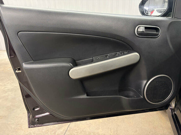 2008 Mazda 2 II (DE), фиолетовый, 497000 рублей - вид 15