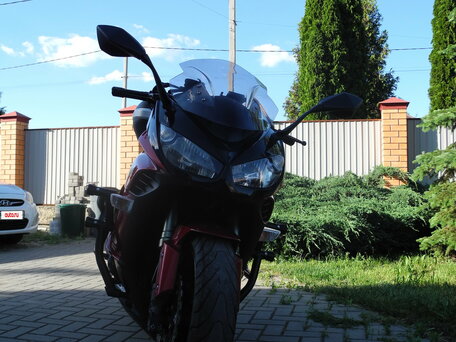 2011 Kawasaki Z 1000SX, красный, 670000 рублей, вид 3