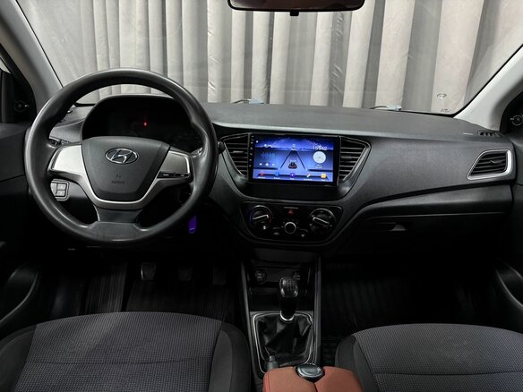 2018 Hyundai Solaris II, белый - вид 5