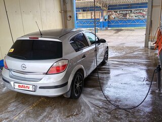 2004 Opel Astra H, серебристый, 300000 рублей, вид 3