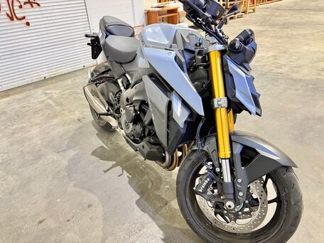 2022 Suzuki GSX-S 1000, серый, 1259000 рублей, вид 5