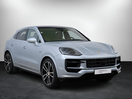 2026 Porsche Cayenne E-Hybrid Coupé III Рестайлинг, серый, 11350000 рублей, вид 3