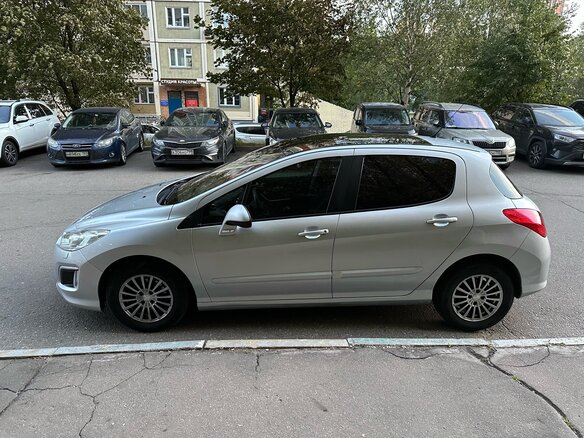 2011 Peugeot 308 I Рестайлинг, серебристый - вид 5
