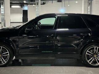2022 Porsche Cayenne III, чёрный, 8500000 рублей, вид 4