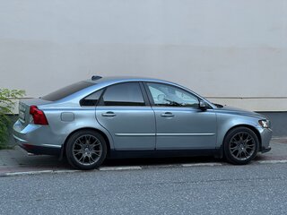 2008 Volvo S40 II Рестайлинг, серебристый, 600000 рублей, вид 5