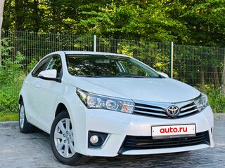 2015 Toyota Corolla XI (E160, E170, E180), белый, 1650000 рублей, вид 2