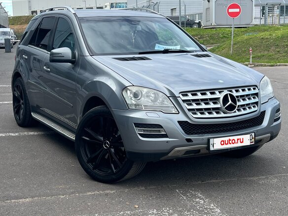 2010 Mercedes-Benz M-Класс 350 II (W164) Рестайлинг, серый