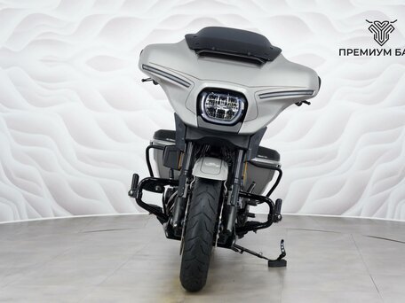 2023 Harley-Davidson CVO Street Glide, серый, 3627000 рублей, вид 4